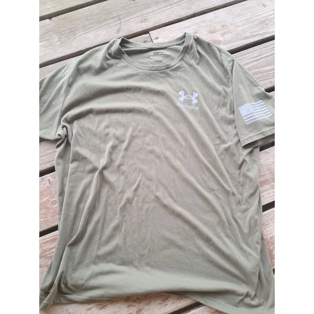 Under Armour T-Shirt Mens 2XL Green Freedom Graphic American Flag Loose  Tee J4